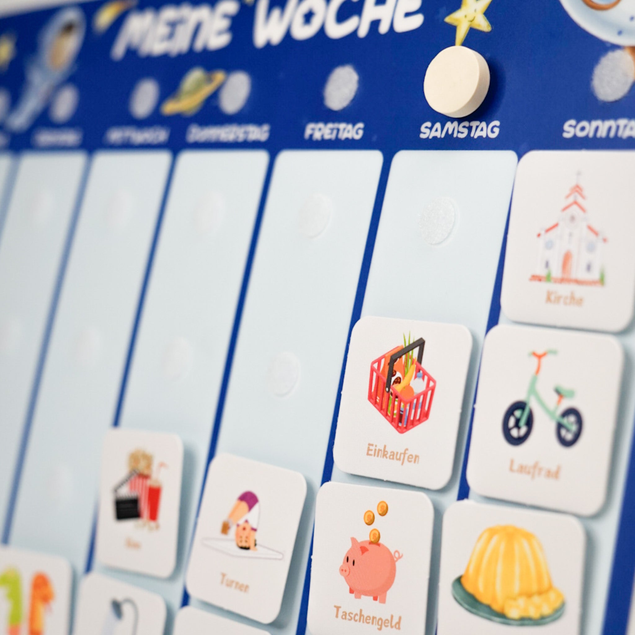 wochenplaner für kinder planeten in nahaufnahme